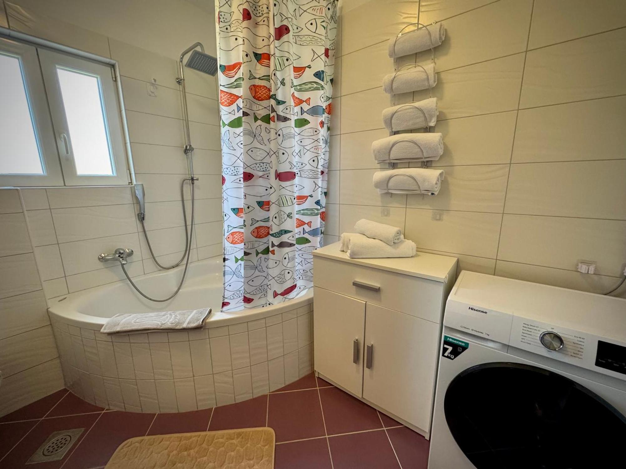 Apartments Maricic Rab Island Palit Экстерьер фото